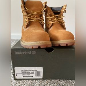 Big Kid’s Timberlands Size 7